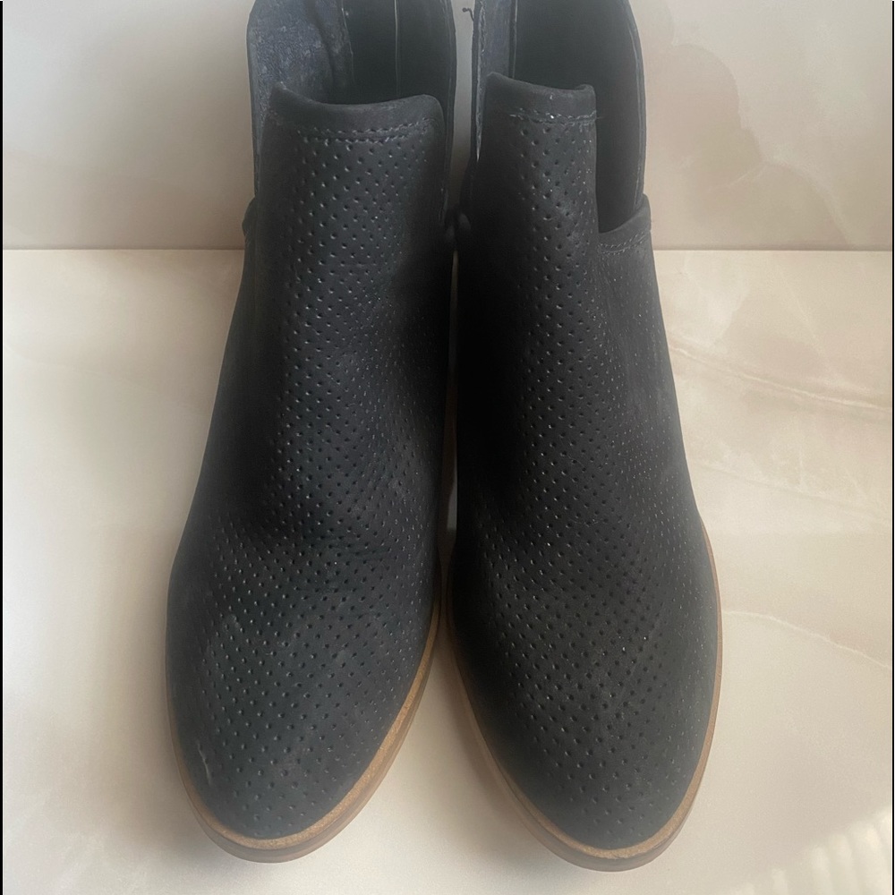 Steve Madden Lancaster Black Suede Cutout Bootie